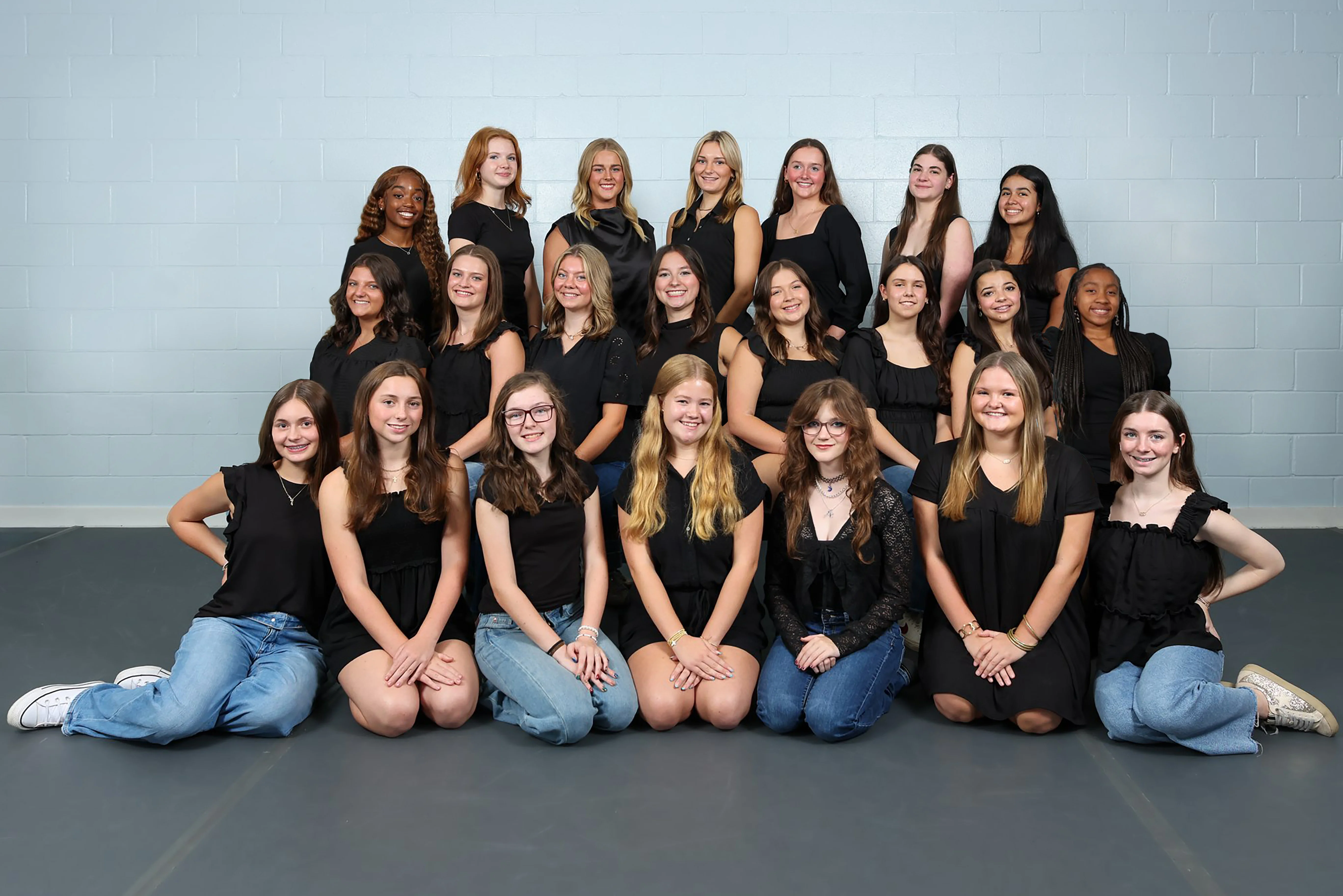 Senior Company – SODA School of Dance Arts